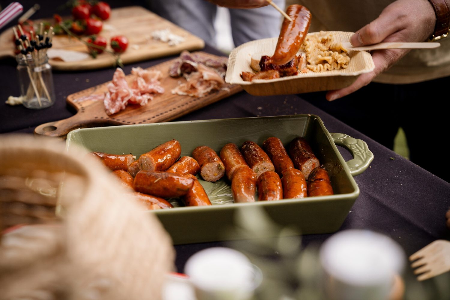 Vers gegrilde gerechten van de BBQ